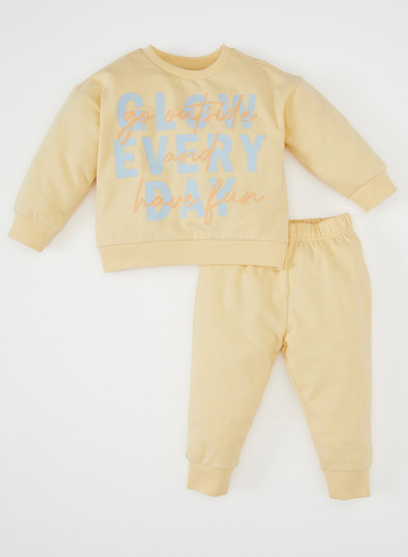DeFacto Printed Crew Neck Sweatshirt With Elastic Waist Jogger Pants 2-Piece Set  - Image 1
