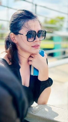 The Fresh Women's Oversized Square Jackie O Hybrid Butterfly Fashion Sunglasses - Exquisite Packaging (730003- Black, Gradient Black) - Image 3