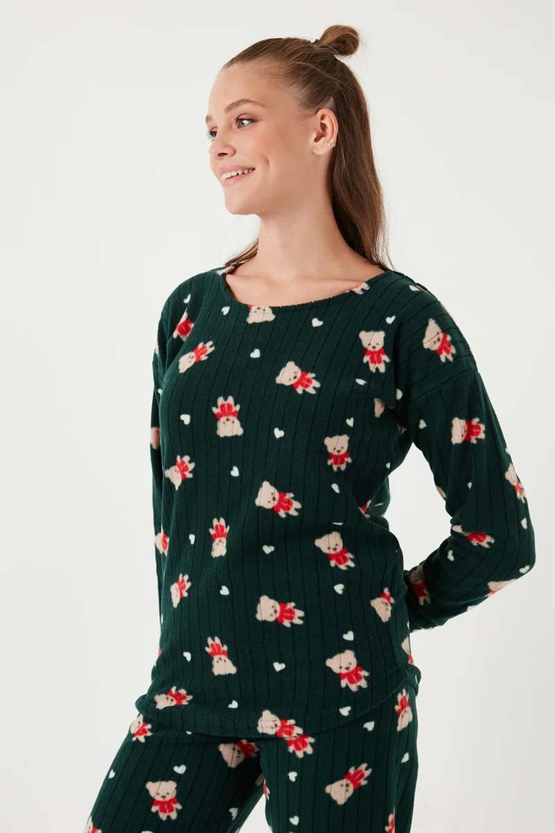 Lela Standard Fit Crew Neck Pajama Set Women's Pajama Set 6093735