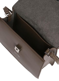 CALVIN KLEIN TOP HANDLE CROSSBODY BAG  - Image 4