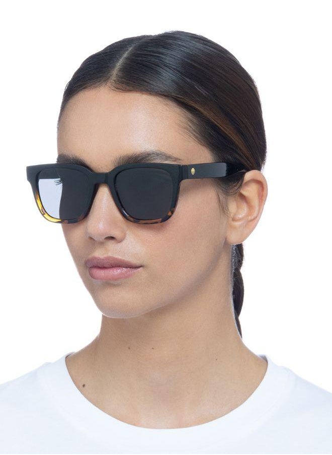 Solarized MODERN CLASSIC Luxury Sunglasses for Men & Women – High Quality Designer Eyewear, UV Protection, Stylish Frames, Timeless Elegance, and Fashionable Eye Shades  - Image 1
