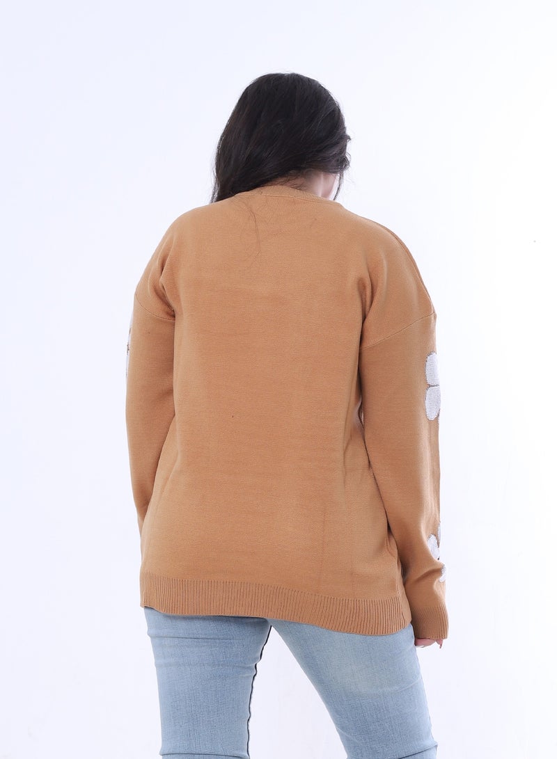 بيبو سترة نسائية مع أكمام مطبعة بالورود
_بني - Image 3