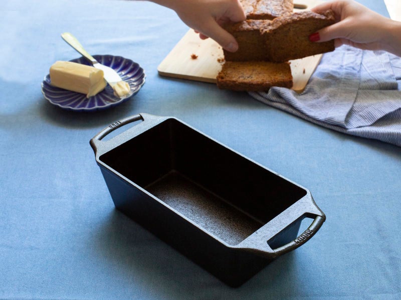 Lodge Seasoned Cast Iron Loaf Pan - Pre-Seasoned Rectangular Cast Iron Bakeware- Even Browning Bread Pan with Easy-Release Finish - PFAS-Free Non-Toxic Cookware - 8.5 Inches - Image 2