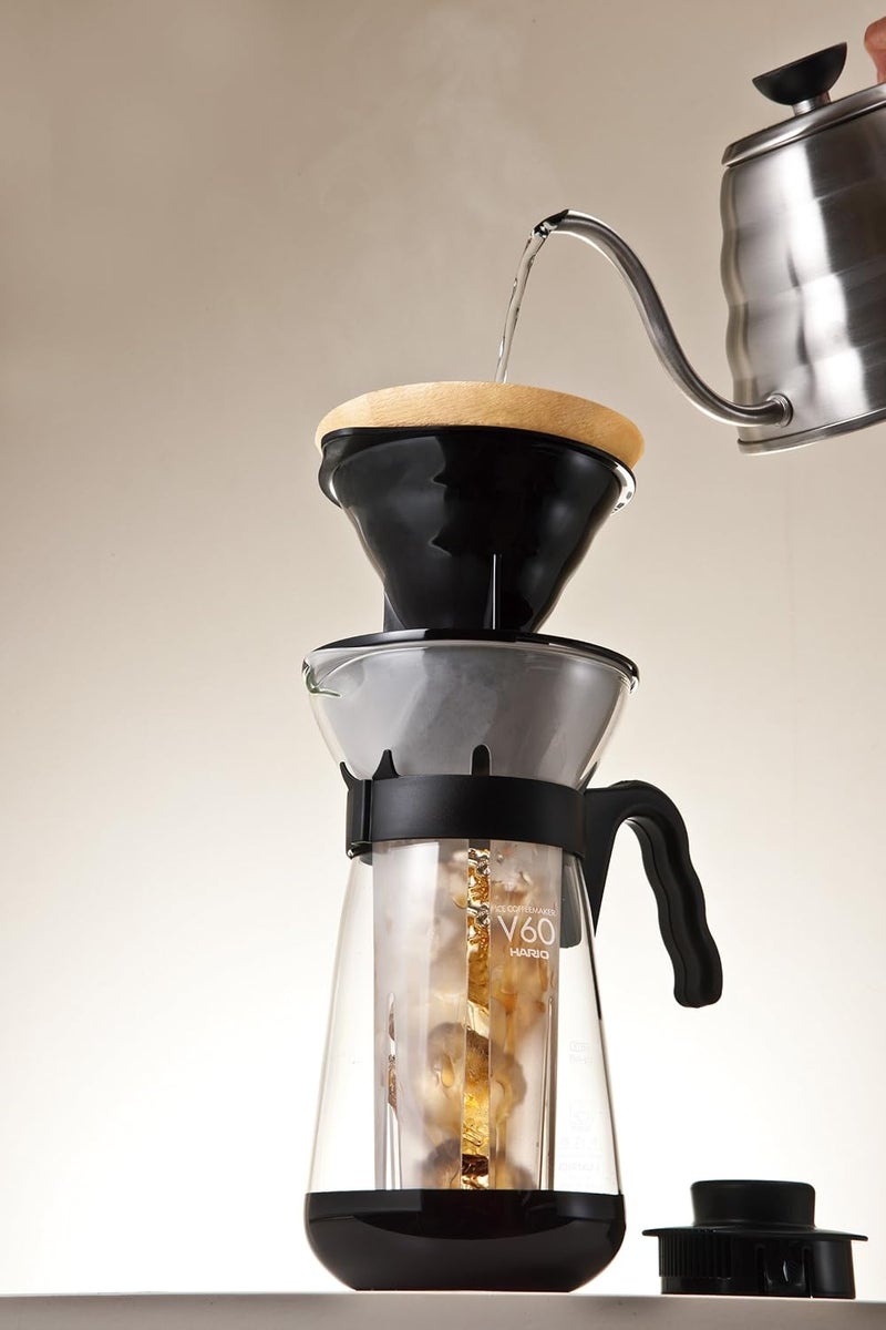 هاريو ماكينة صنع القهوة V60 Fretta Hot and Iced Coffee Maker، سعة 700 مل، لون أسود - Image 2