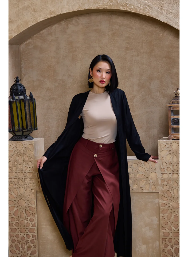 Ashita Fernandes Black Linen Abaya – Minimalist Longline Elegance