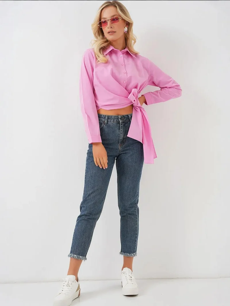 بيغ دارت بلوزة قصيرة من  مع تفاصيل فيونكة