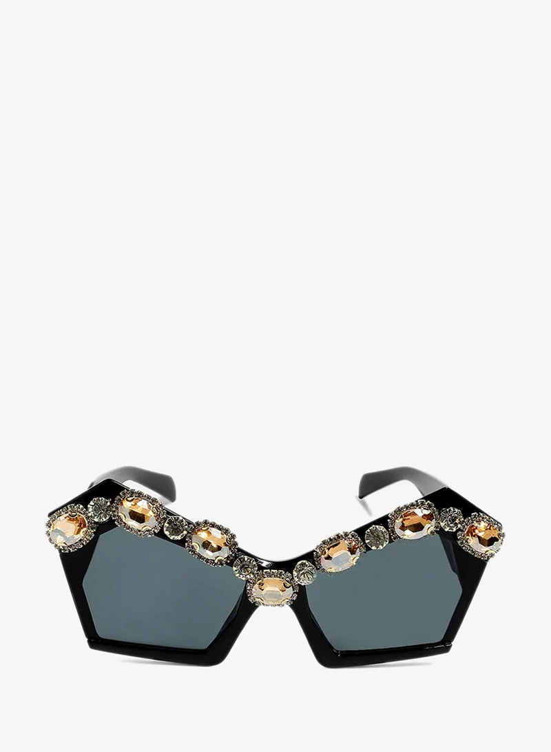 SOHI Radiant Reflections: Embellished Artificial Sunglass Jewellery