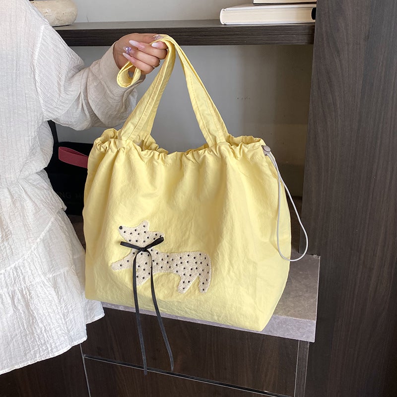New Style Female Lazy Style Korean Style Puppy Embroidered Nylon Shoulder Bag High-Looking Holiday Drawstring Large Capacity Tote Bag - Image 3
