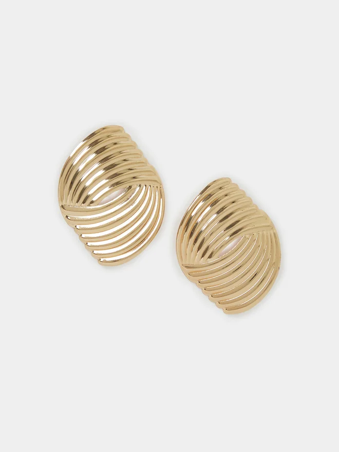 Styli Textured Stud Earrings