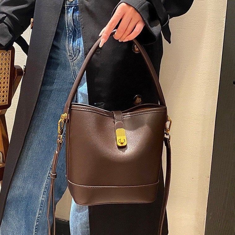 Genuine Leather Women'S Bag Large Capacity Fashionable All-Match Bucket Bag Casual High-End Texture Shoulder Crossbody Bag - Image 2