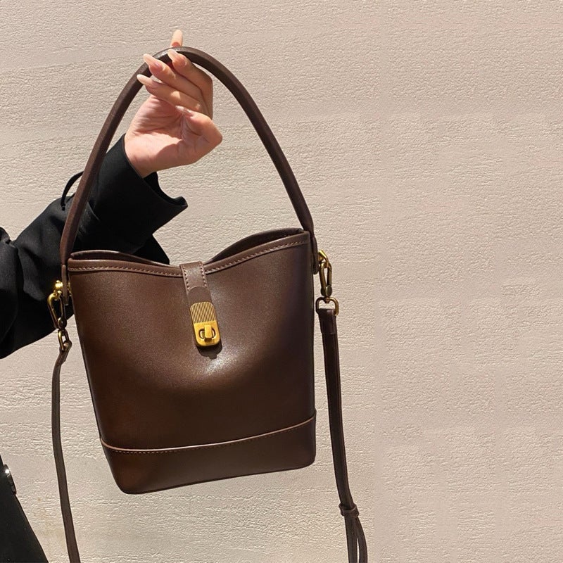 Genuine Leather Women'S Bag Large Capacity Fashionable All-Match Bucket Bag Casual High-End Texture Shoulder Crossbody Bag - Image 4