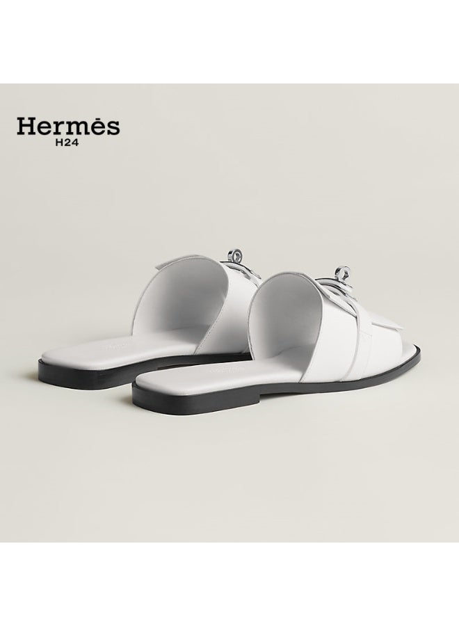 Hermes H24 صندل هيرميس H24 جوليا ذو الكعب المسطح والمقدمة المستديرة للنساء – أبيض - Image 3