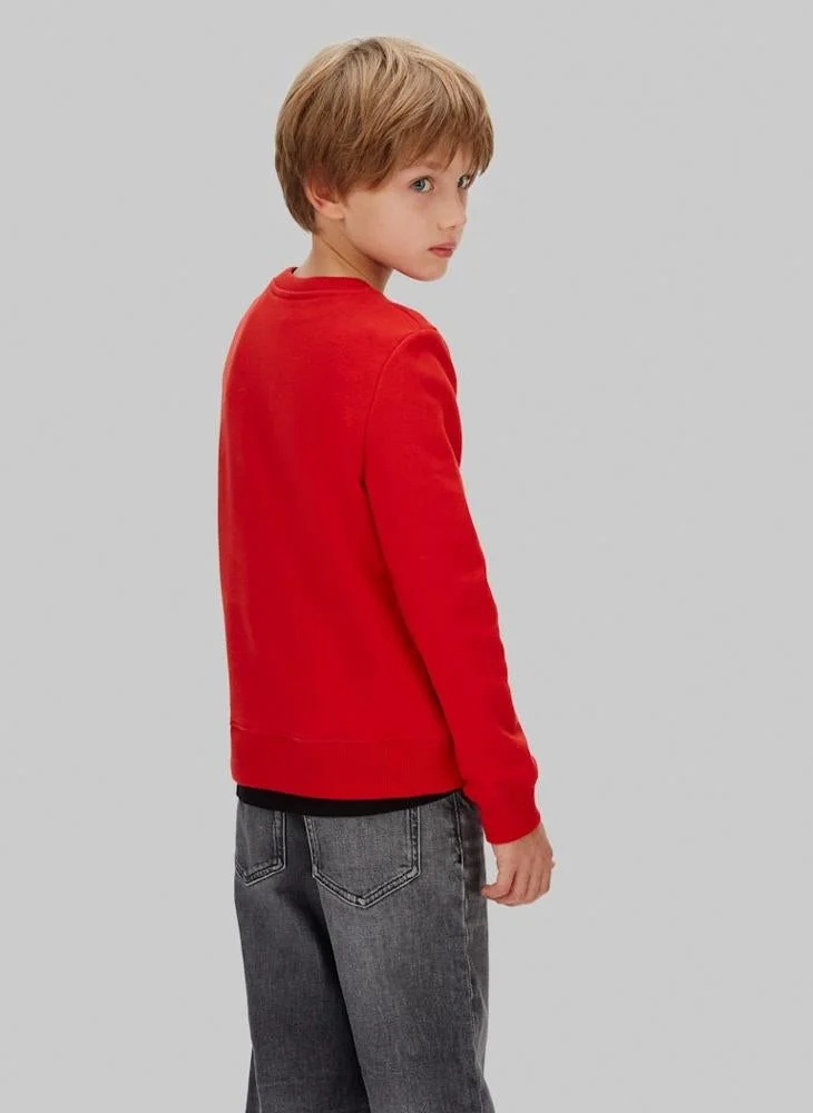 كالفن كلاين جينز كنزة صوفية بشعار الشباب