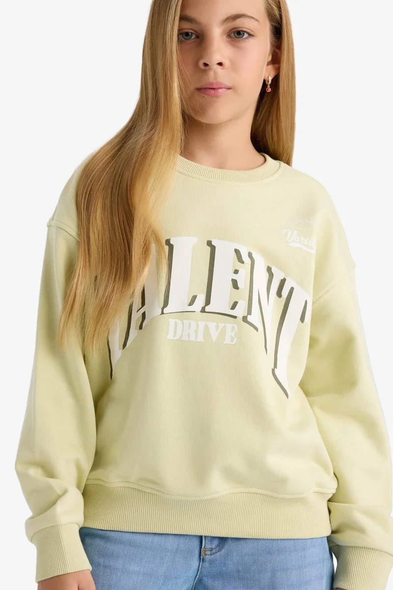 ديفاكتو Girl Relax Fit Crew Neck Printed Sweatshirt