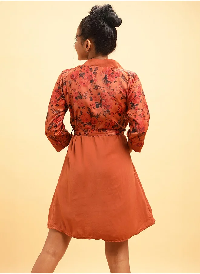 Clovia Clovia Chic Basic Robe in Rust Brown - Satin