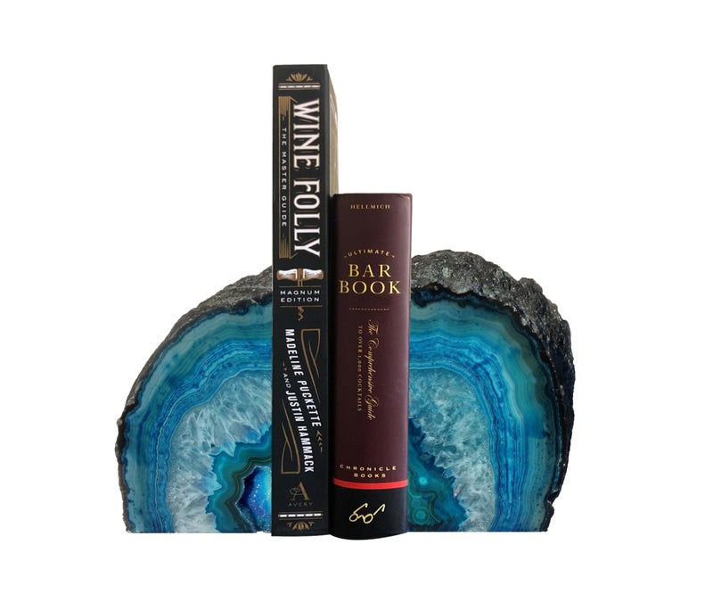 AMOYSTONE Teal Agate Geode Bookends, Unique Natural Crystal Book Holder 2-3 LBS with Rubber Bumpers, Sujetalibros for Small Books and Kitchen Cookbooks, Stylish and Functional - Image 1