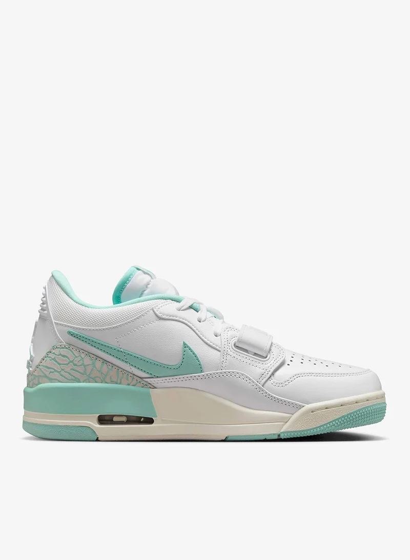 Jordan Women's Legacy 312 Low Shoes