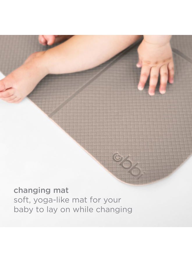 ubbi حصيرة تغيير الحفاضات المحمولة، ملحق حقيبة الحفاضات الناعم والمريح، ضروري للمولودين الجدد، سهل التنظيف، وسادة قابلة للطي، ملحقات السفر للرضع، توب - Image 3