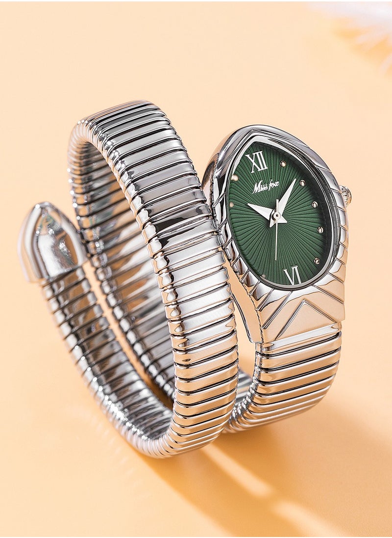 Women's Fashion Ins Watch Snake Head Dial Wrapped Elastic Strap Watch Snake Quartz Watch - pzsku/Z66BA920195C72FDA06E6Z/45/_/1735281947/a102f8f2-1817-4a35-96ba-02e78c4c5e60