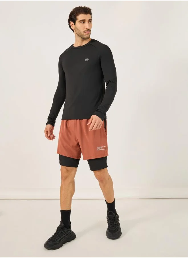 Styli Styli Running Compression T-Shirt with Thumbhole Sleeves