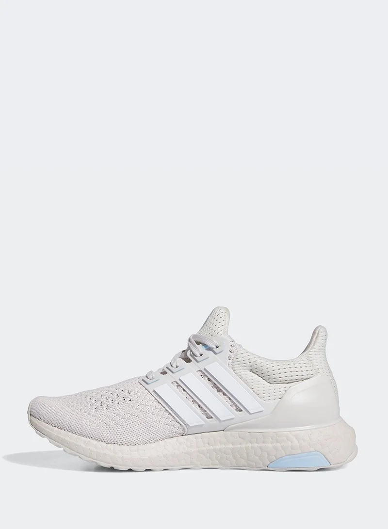 اديداس أحذية رياضية نسائية ألترا بوست . رمادية