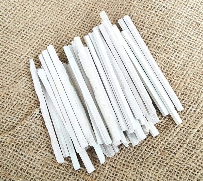 Earthy Goodies Edible Natural Limestone Slate Bars - Pack of 50 (325 grms) White Chalk Pencils - Image 1