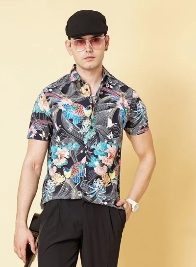 The Indian Garage Co Men Slim Fit Fauna Printed Half Sleeves Spread Collar Resort Wear Shirt