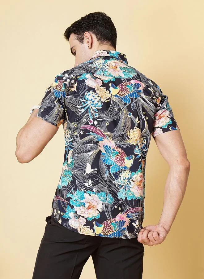 The Indian Garage Co Men Slim Fit Fauna Printed Half Sleeves Spread Collar Resort Wear Shirt