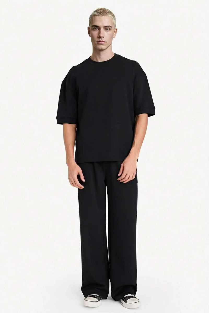 ديفاكتو Loose Fit Crew Neck Heavy Fabric Basic T-shirt