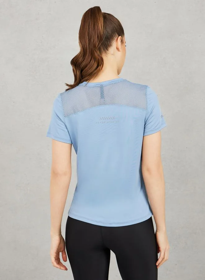 ستايلي Mesh Insert Reflective Slogan Back Top