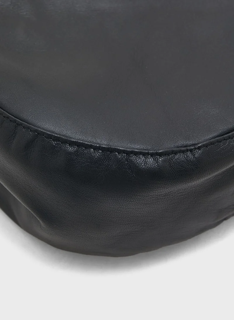 PIECES Narrow Strap Crossbody