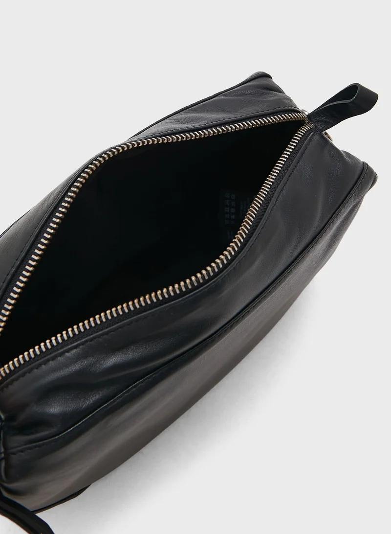 PIECES Narrow Strap Crossbody