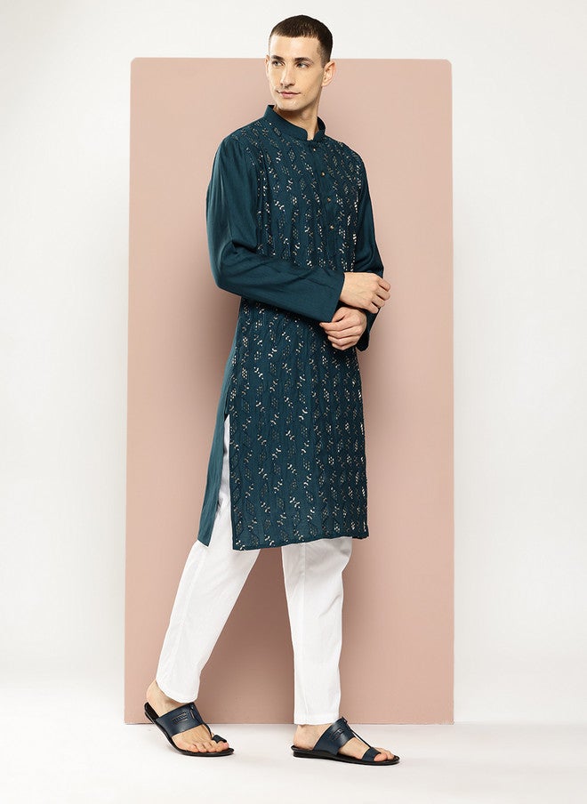 see designs Embroidered Kurta with Solid Pyjamas for Men - Image 4