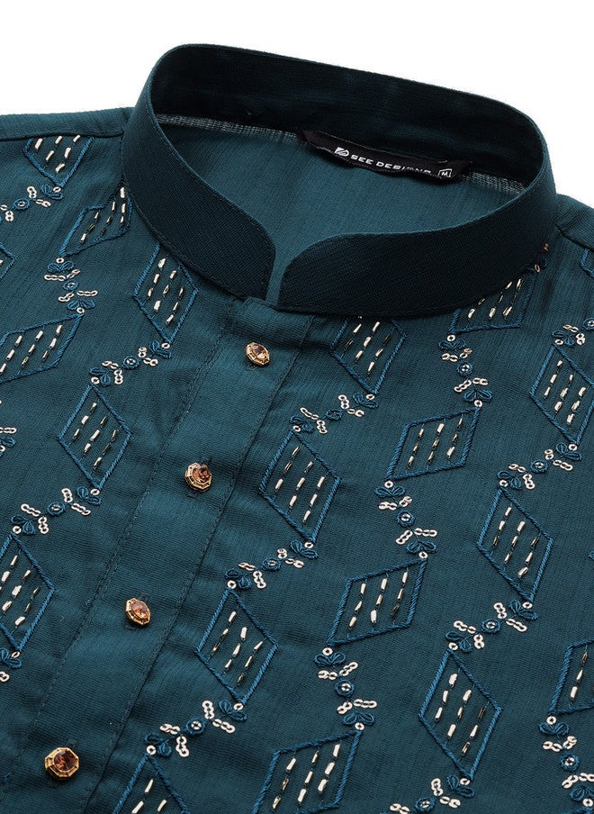 see designs Embroidered Kurta with Solid Pyjamas for Men - Image 2