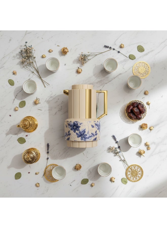 Parati 1L Vacuum Flask – Beige | Gold & Blue Floral - Image 2