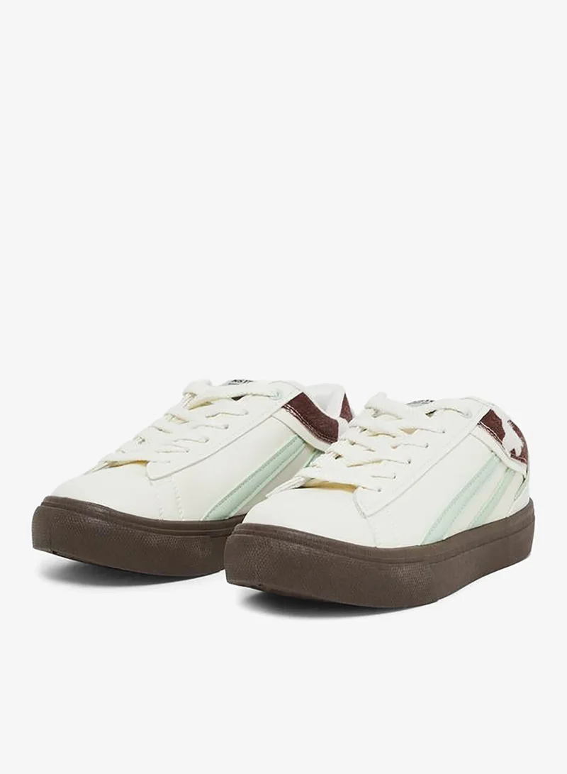 ستايلي اكتيف سنيكرز برباط بنعل متباين