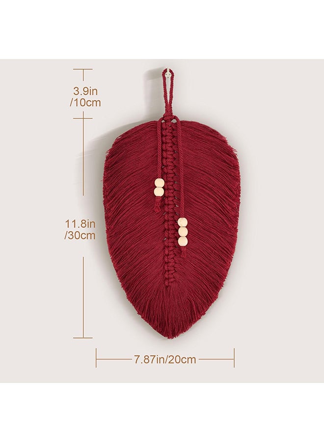 انتيكيانو زينة مكرمية معلقة على الحائط للديكور باللون الأحمر بتصميم اوراق وريش مع خرز خشب - Image 3