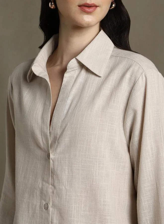 دينيس لينغو Textured Oversized Casual Shirt by Styli