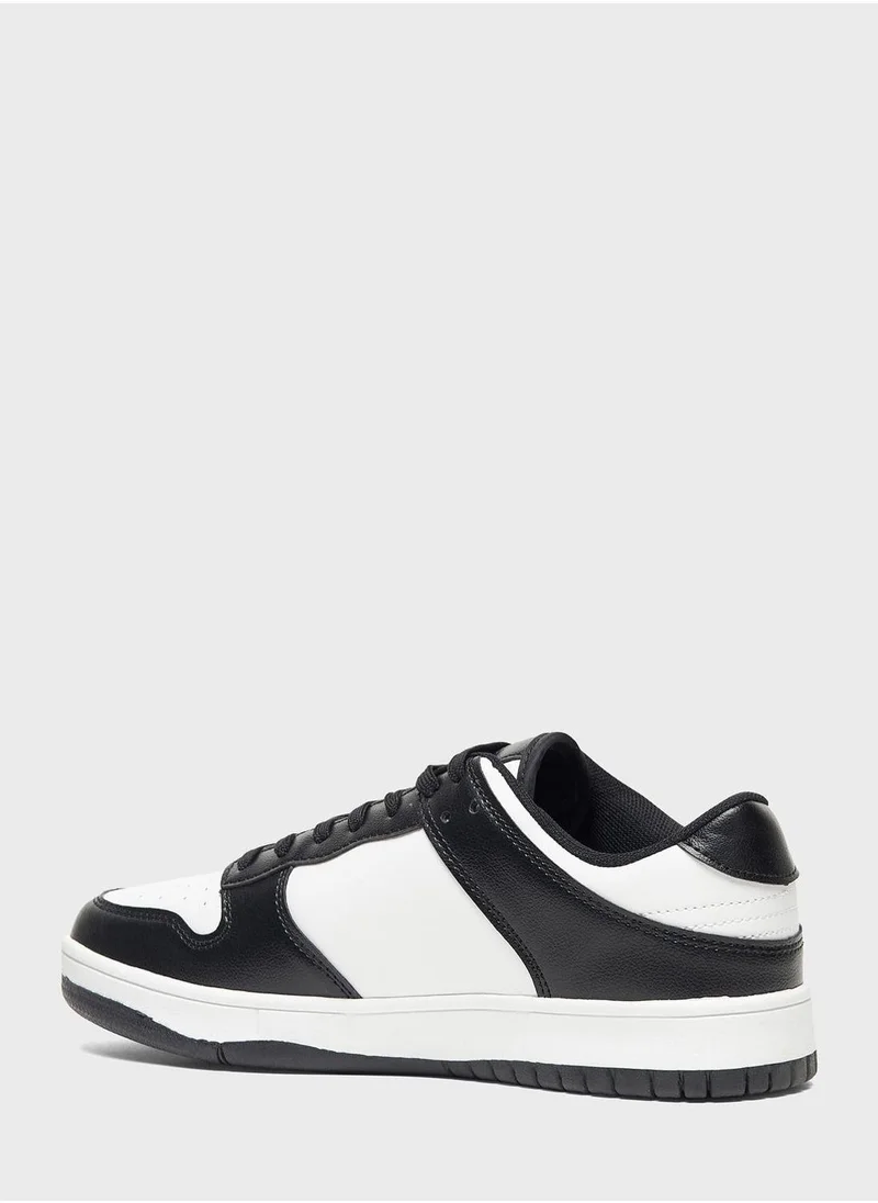 Oaklan by Shoexpress Lace Up Low Top Sneakers