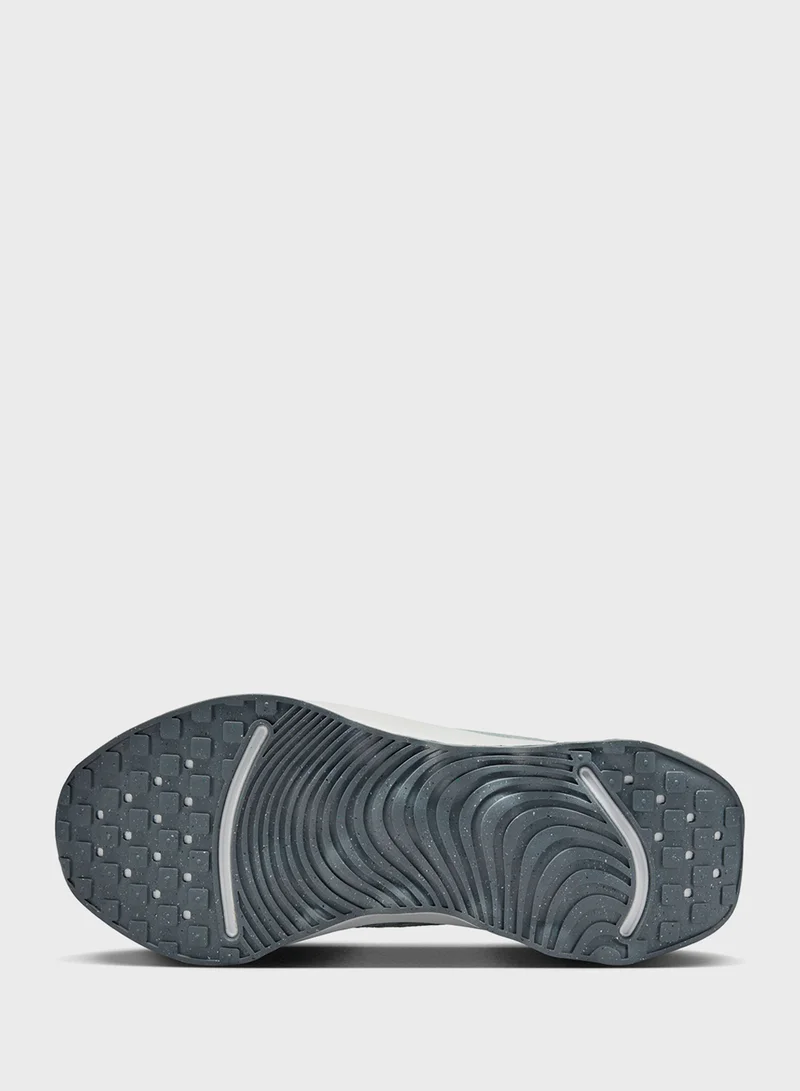 نايكي WMNS NIKE MOTIVA