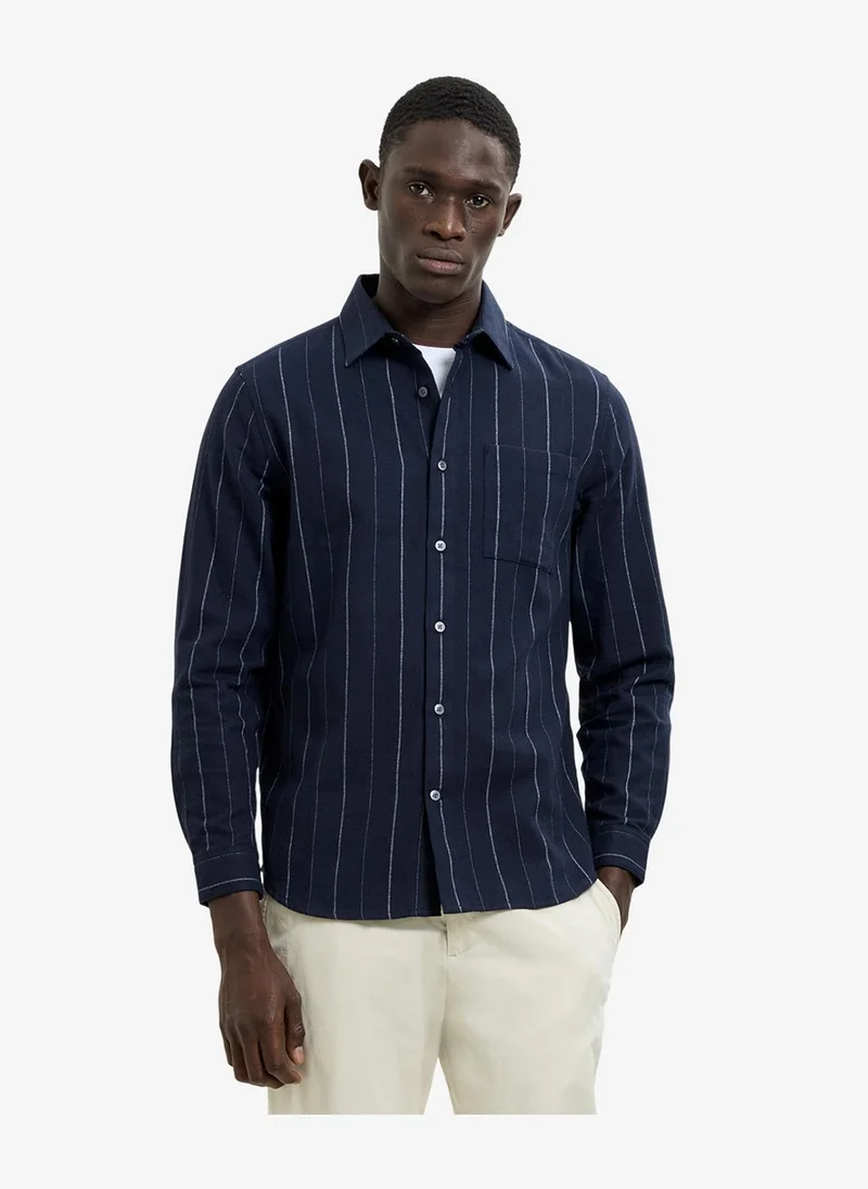 فرنش كونكشن Men's Navy/Grey Ls Reg Fit Striped Shirt