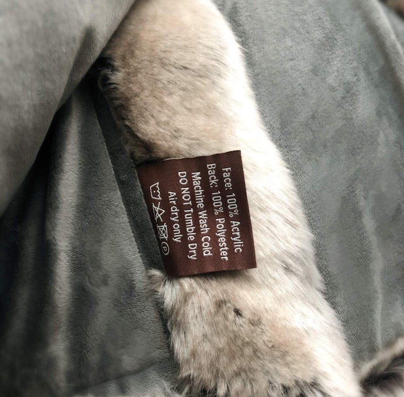 Eikei Luxury Faux Fur Throw Blanket Super Soft Oversized Thick Warm Afghan Reversible to Plush Velvet in Tan Grey Wolf, Cream Mink or Blush Chinchilla, Machine Washable (Ombre Beige, 60Wx70L) - Image 4