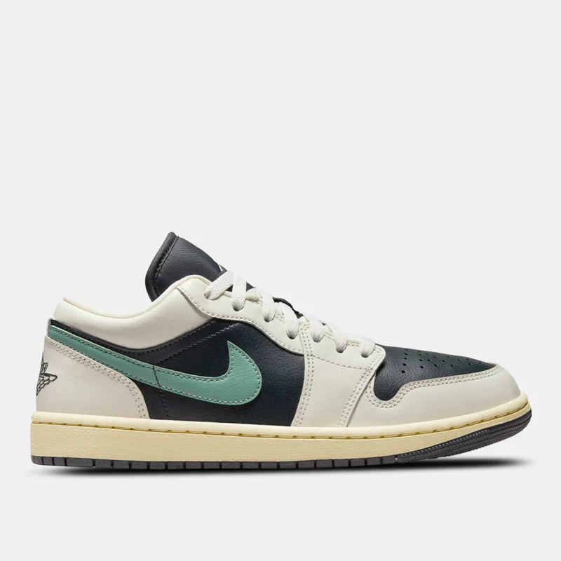 Jordan Women's Air Jordan 1 Low Shoes