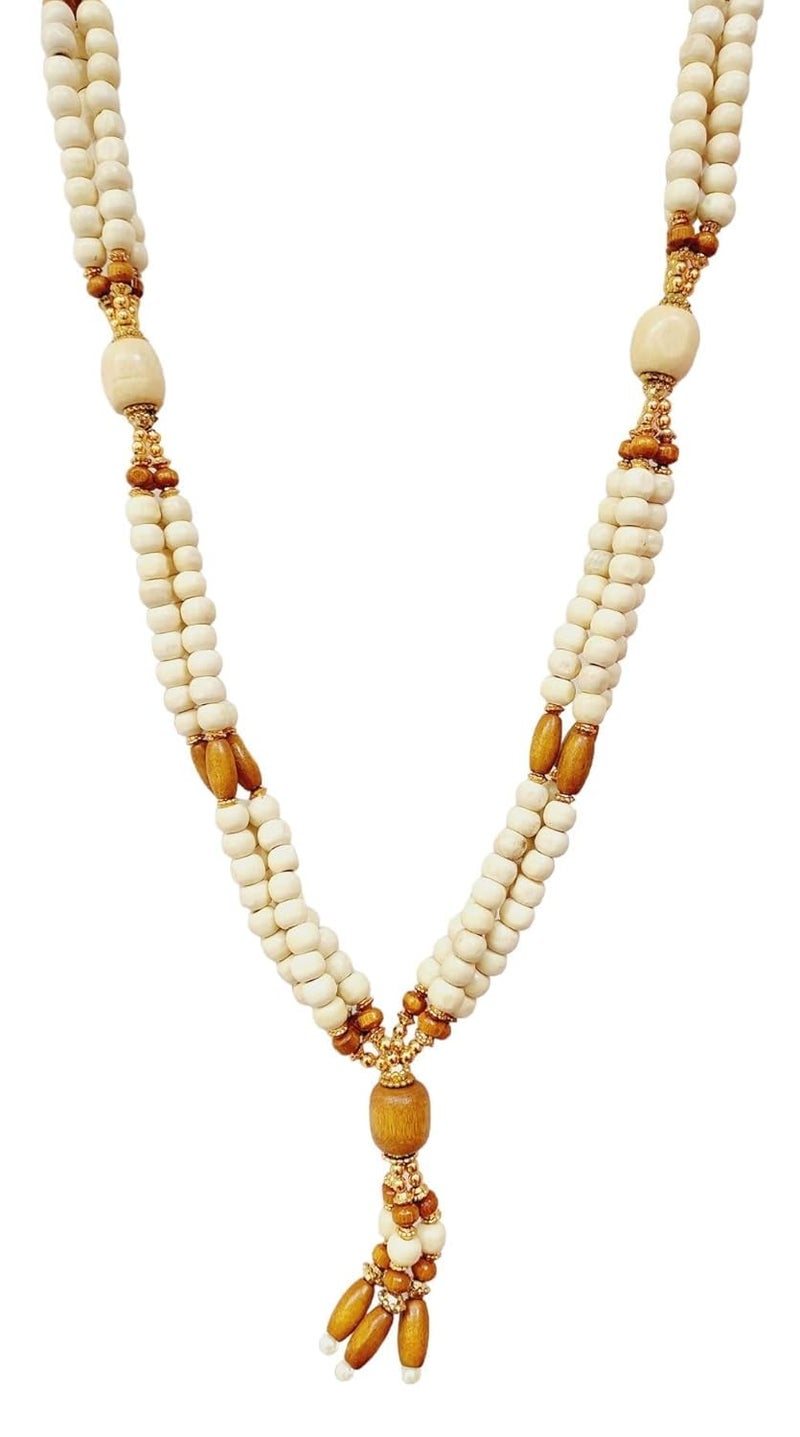 ARTISKRITI Unisex Chandan Scented Wooden Mala for Photo Frames and God Idols, Garland for Photos of Loved Ones, Traditional Mala for Ancestors and Pitra - Image 3