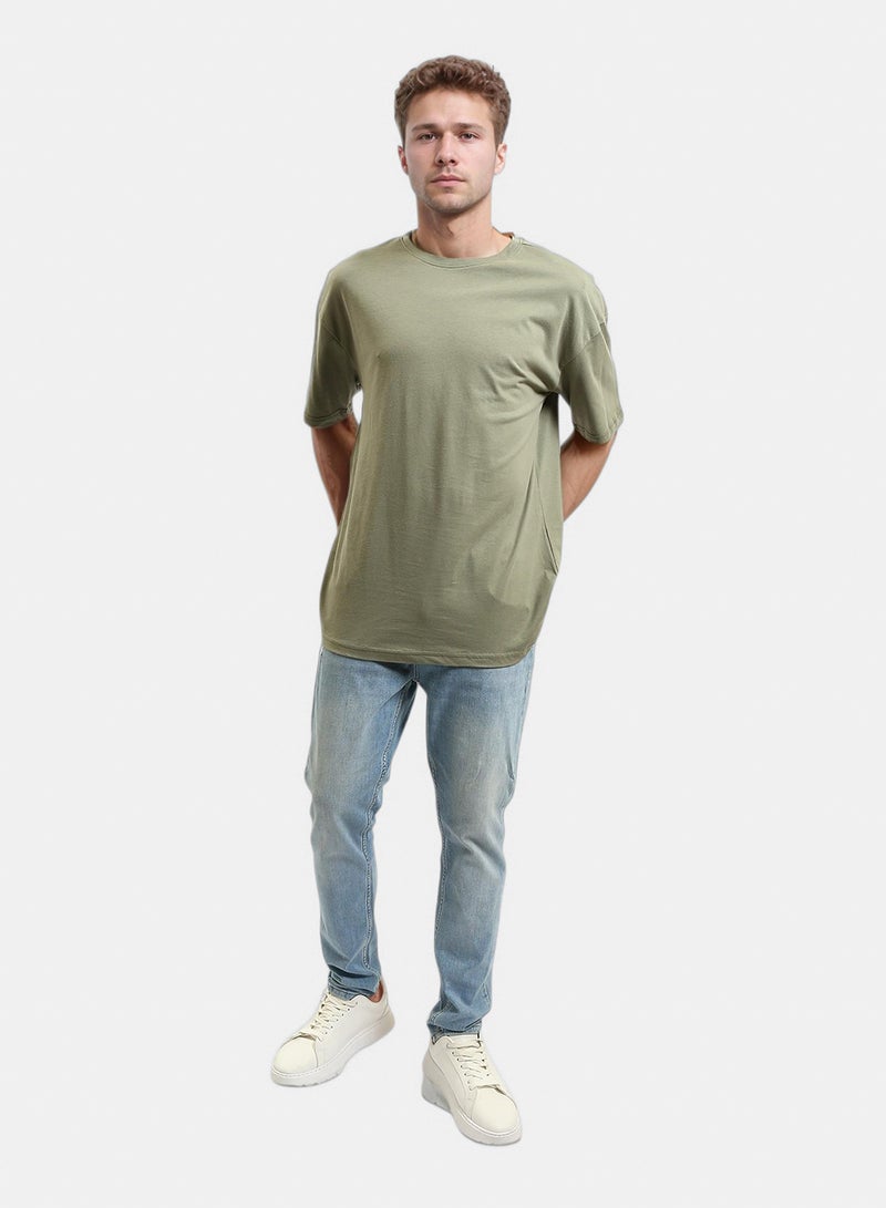 RAVIN Men Solid Crew Neck Relaxed Fit Tee - Image 5