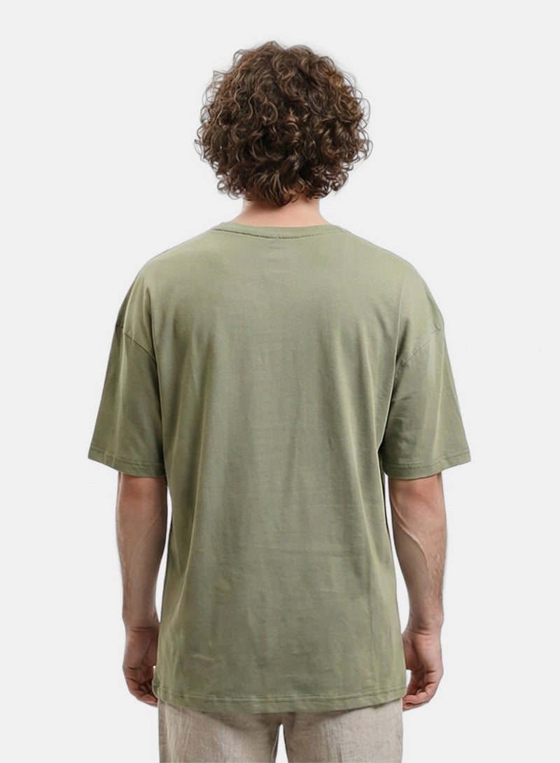 RAVIN Men Solid Crew Neck Relaxed Fit Tee - Image 3