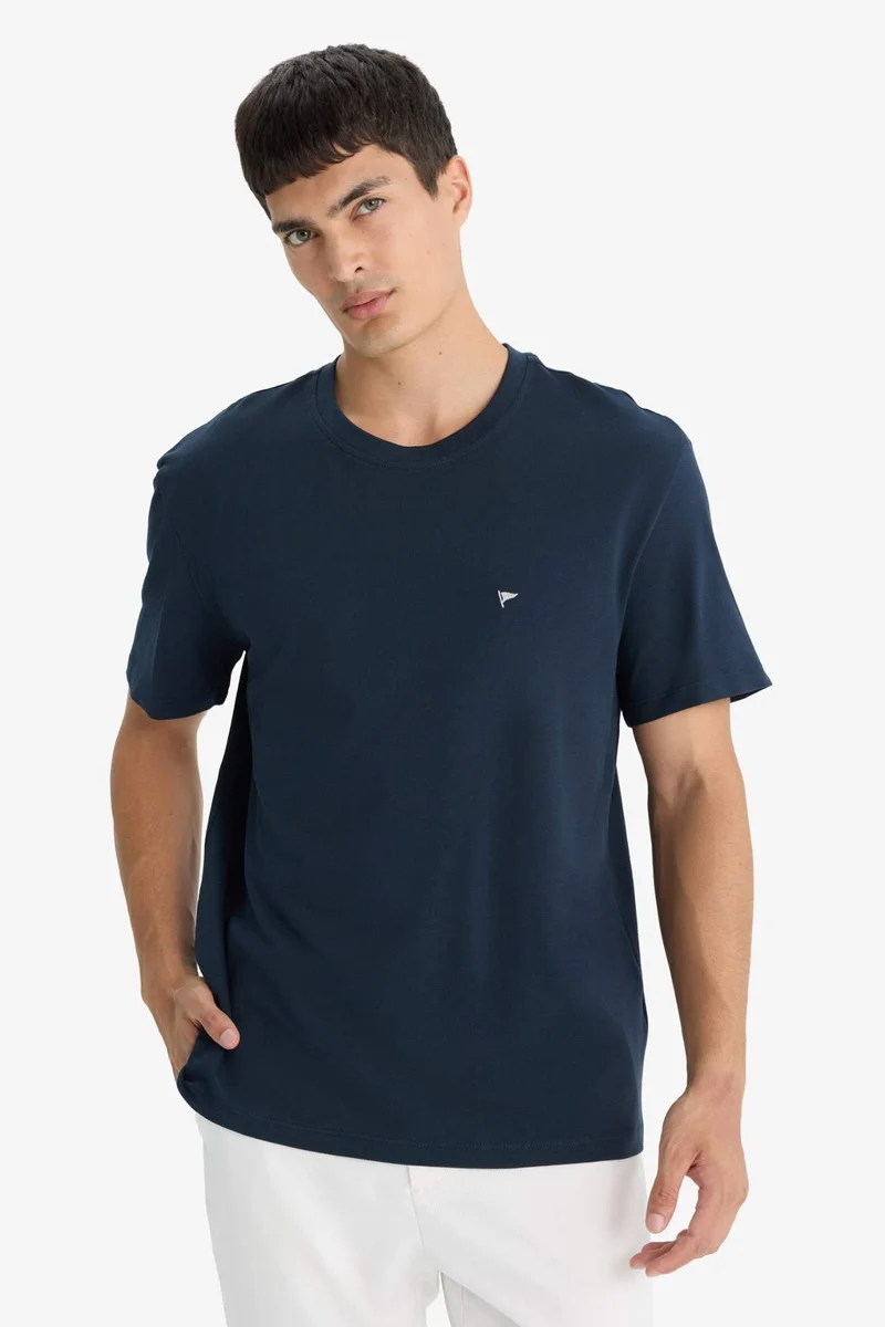 ديفاكتو Pique Short Sleeve T-Shirt