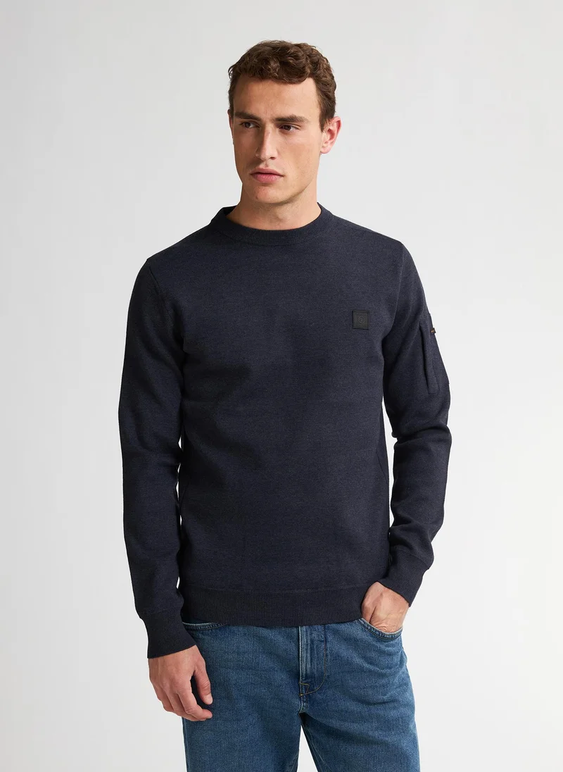 بترول اندستريز Men Knitwear Round Neck Basic