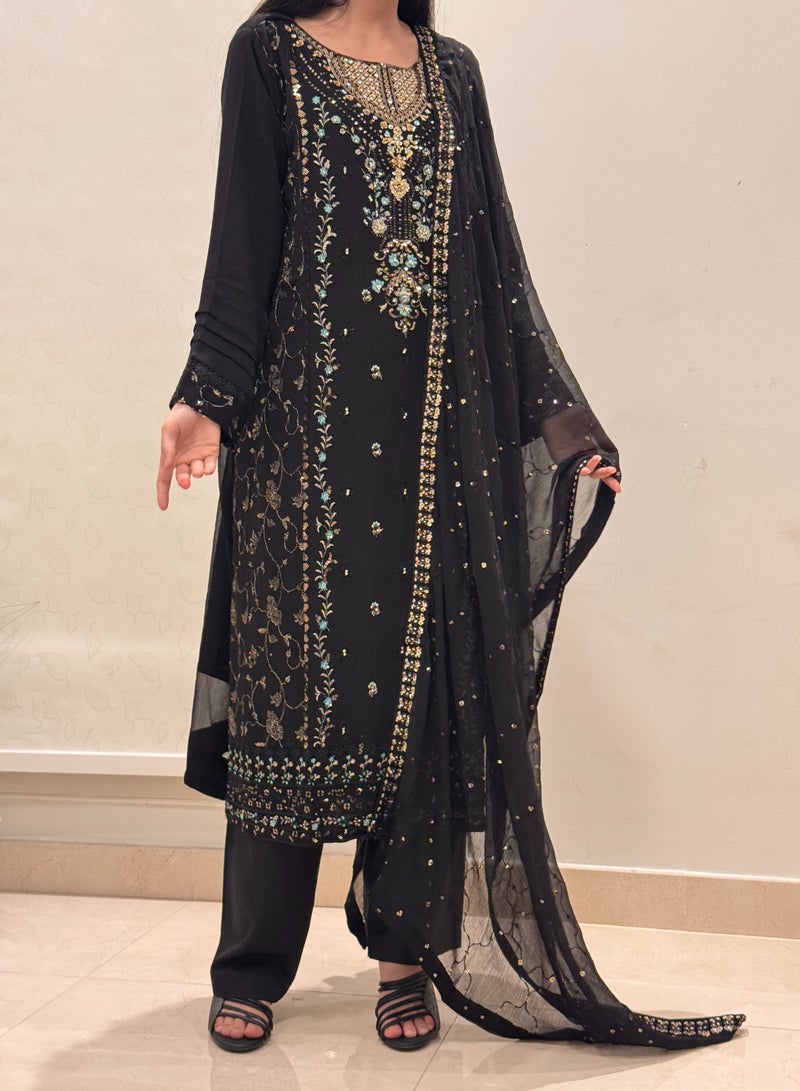 وينشيلز سلوار قميص شيفون تقليدي - أسود، مقاس كبير - Image 2