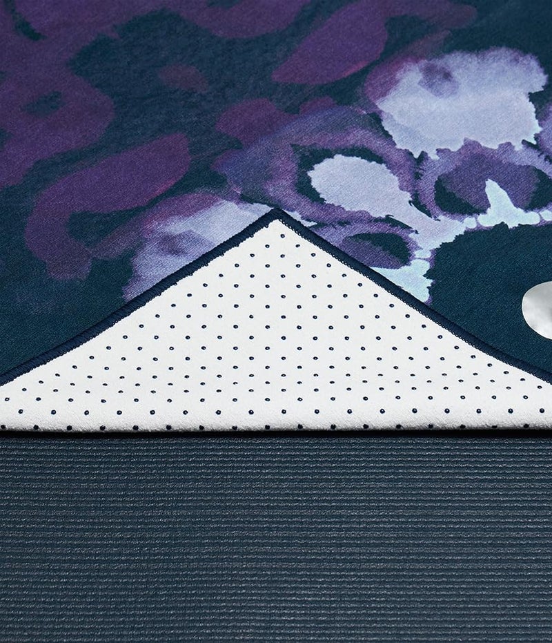 Manduka Yogitoes Manduka Yoga Towel for Mat Nonslip and Quick Dry for Hot Yoga with Rubber Bottom Grip Dots 71 Inch Long Thin and Lightweight - Image 2